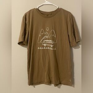 Men's Large VW graphic tee